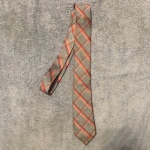 Tie
